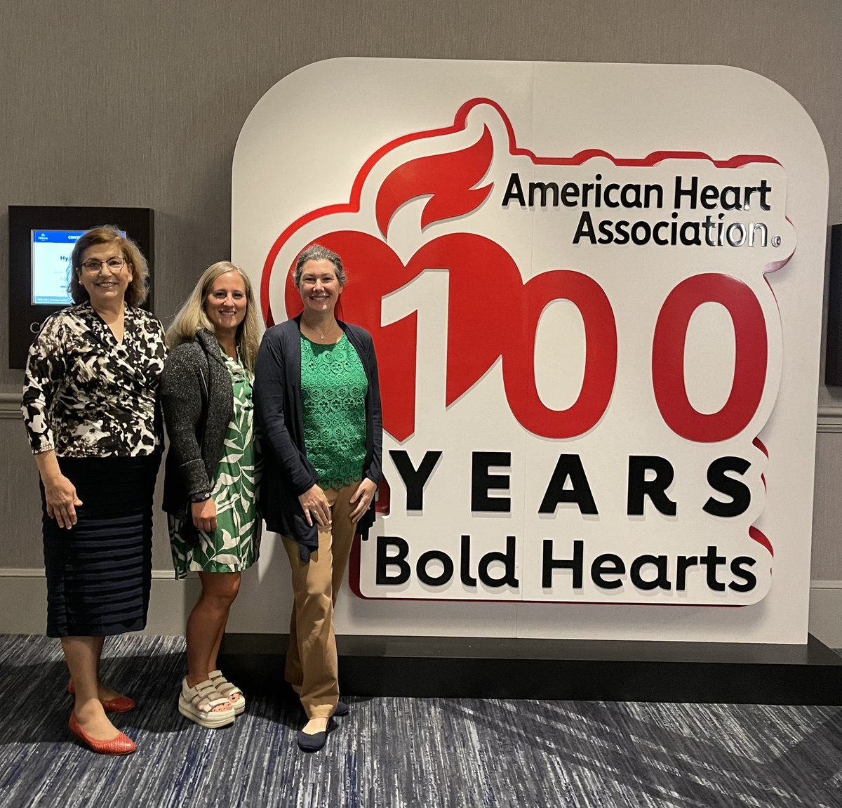 Dr Anastasia Mihailidou FAHA FCSANZ FESC (@anastasiasmihai) on Twitter photo β₯οΈ reuniting Trudie <a href="/HyperAHA/">Hypertension</a> & <a href="/jenniferlcluett/">Jennifer Cluett, MD</a> at #Hypertension24
This year is special with <a href="/American_Heart/">American Heart Association</a> π― #AHABoldHearts! β₯οΈ reuniting Trudie <a href="/HyperAHA/">Hypertension</a> & <a href="/jenniferlcluett/">Jennifer Cluett, MD</a> at #Hypertension24
This year is special with <a href="/American_Heart/">American Heart Association</a> π― #AHABoldHearts!