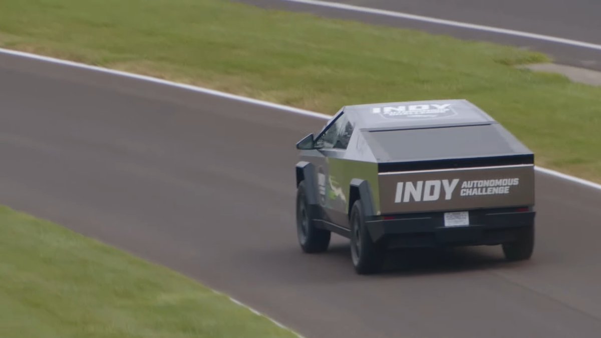 JeffreyHeeney's tweet image. @cybertruck driving on the Indianapolis Motor Speedway today during the Indy Autonomous Challenge #TeslaMotors #IndyAutonomousChallenge