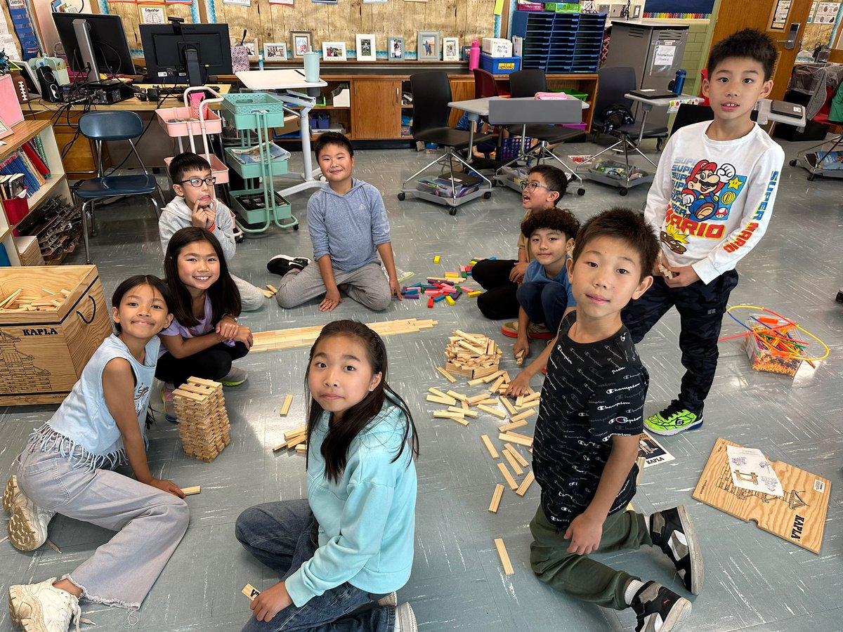 Danielle tweet media