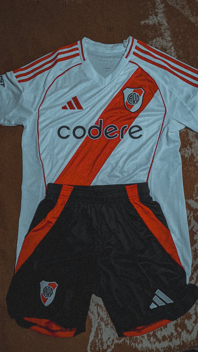 Claramente yo ya gane, quien te va a hacer estos regalos 😍 te amo mucho