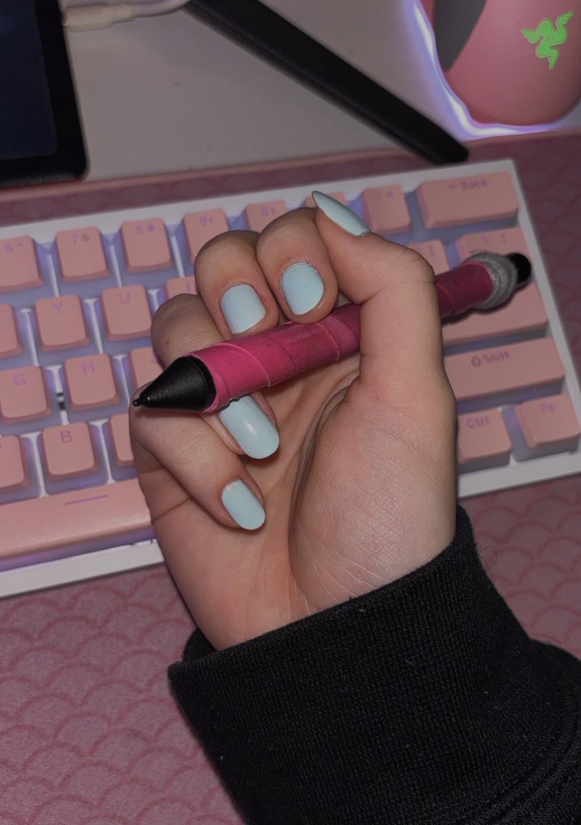 ilycassi's tweet image. POV: woman on osu