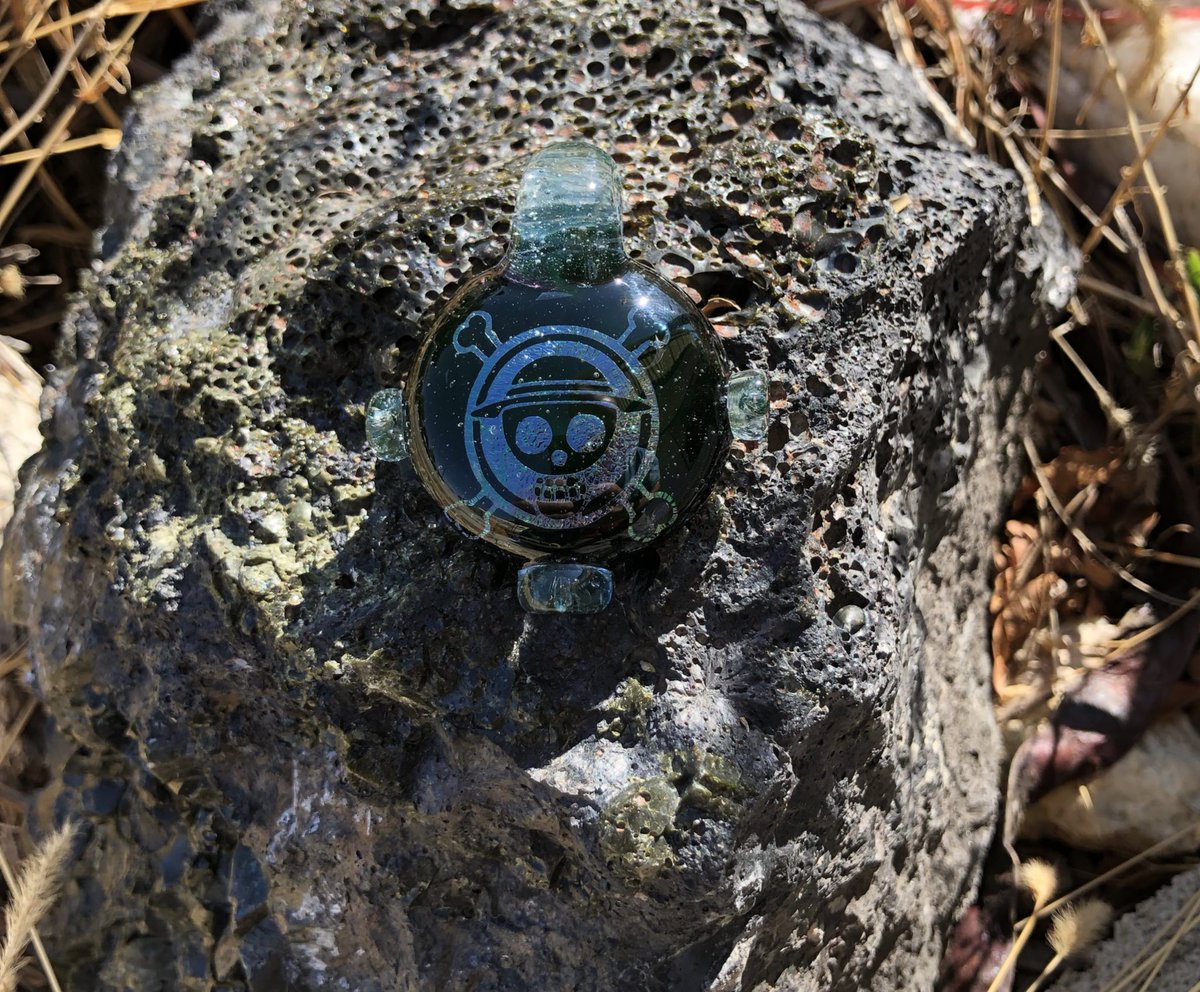 henrysglassart's tweet image. Pirate treasure available. Dm of interested