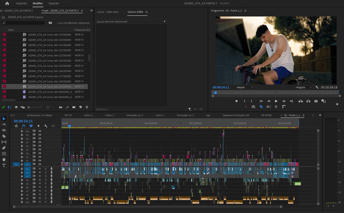 La vidéo GTA San andreas sort demain, petite aperçu de la timeline de la vidéo qu'a fait <a href="/ProvensalAxel/">Axl</a> 

La vidéo est pé-pi-te 🥳