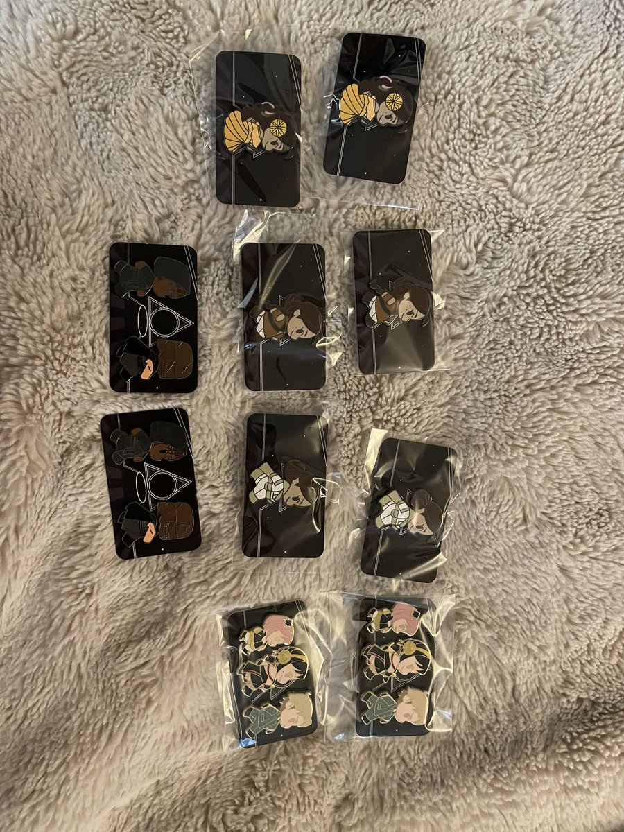 Exciting delivery from <a href="/MythmoreCo/">Mythmore</a>! Gotta always order in twos for myself and my girlfriend, but I’m always so pleased with the quality and cute factor of these pins! Thank you, Mythmore!