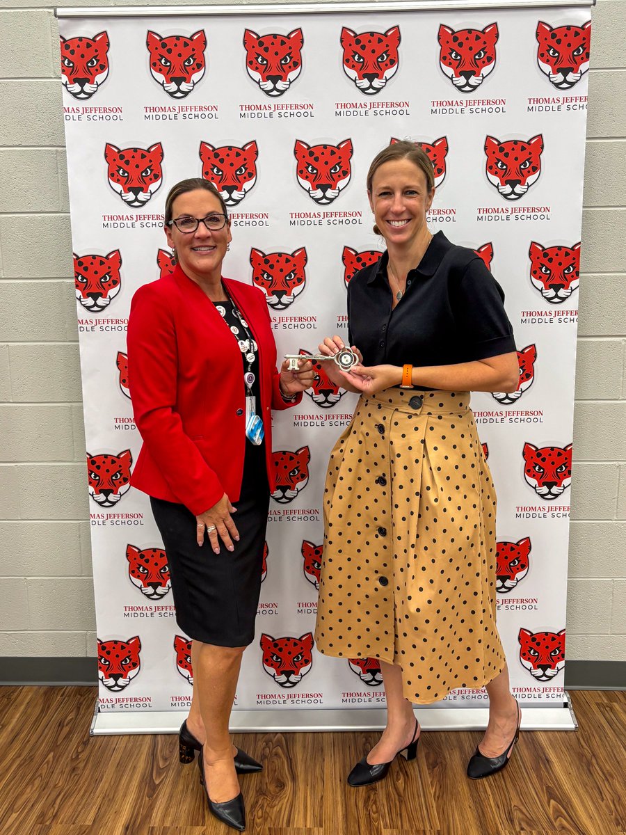 nicholasquality's tweet image. A new addition to the school includes a Gymnasium, Cafeteria, Science Labs, and Student Commons. We can&apos;t wait to see the first class of middle school students excel in this amazing new environment! 

@TJ_D15 #nicholasquality #schoolconstruction #STEMlabs