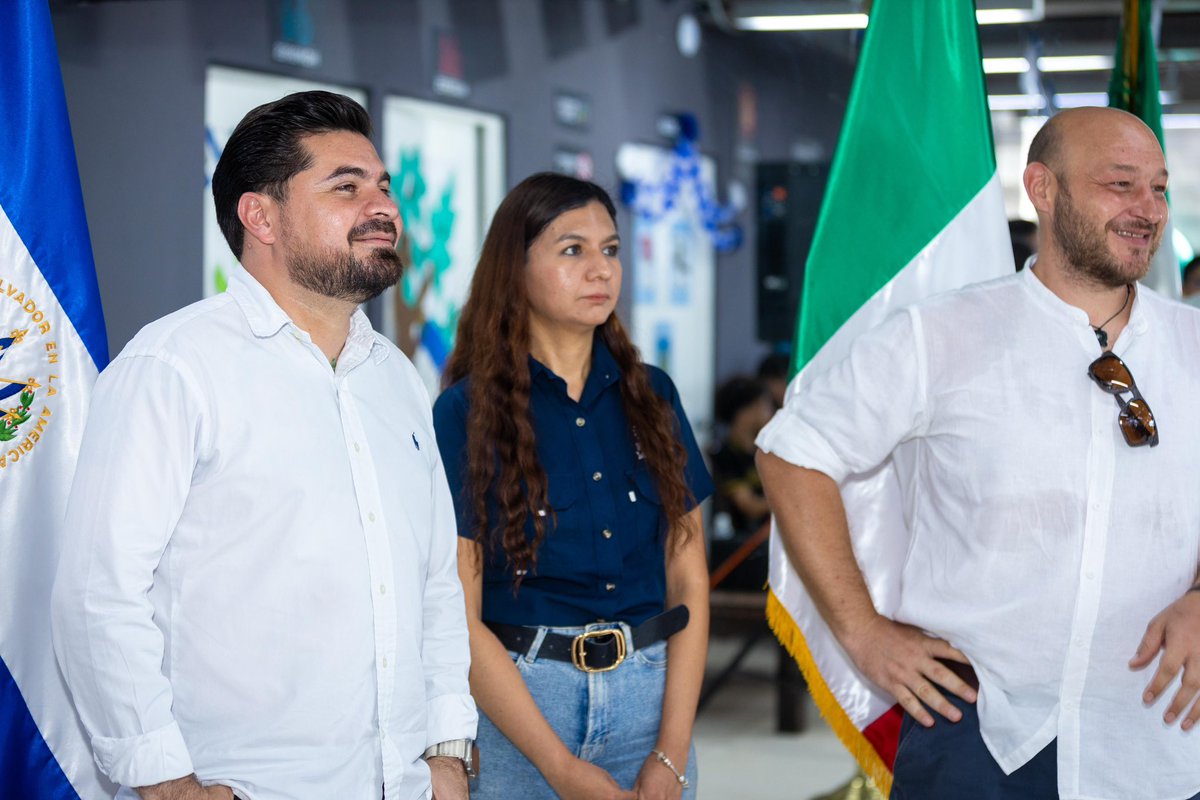 🌍👥 | En el marco de la semana dedicada a conmemorar al migrante, hoy celebramos el “Festival de la Juventud, Formación y Oportunidades" en el CUBO Emanuel y sus alrededores, organizado en conjunto con el Ministerio de Relaciones Exteriores.