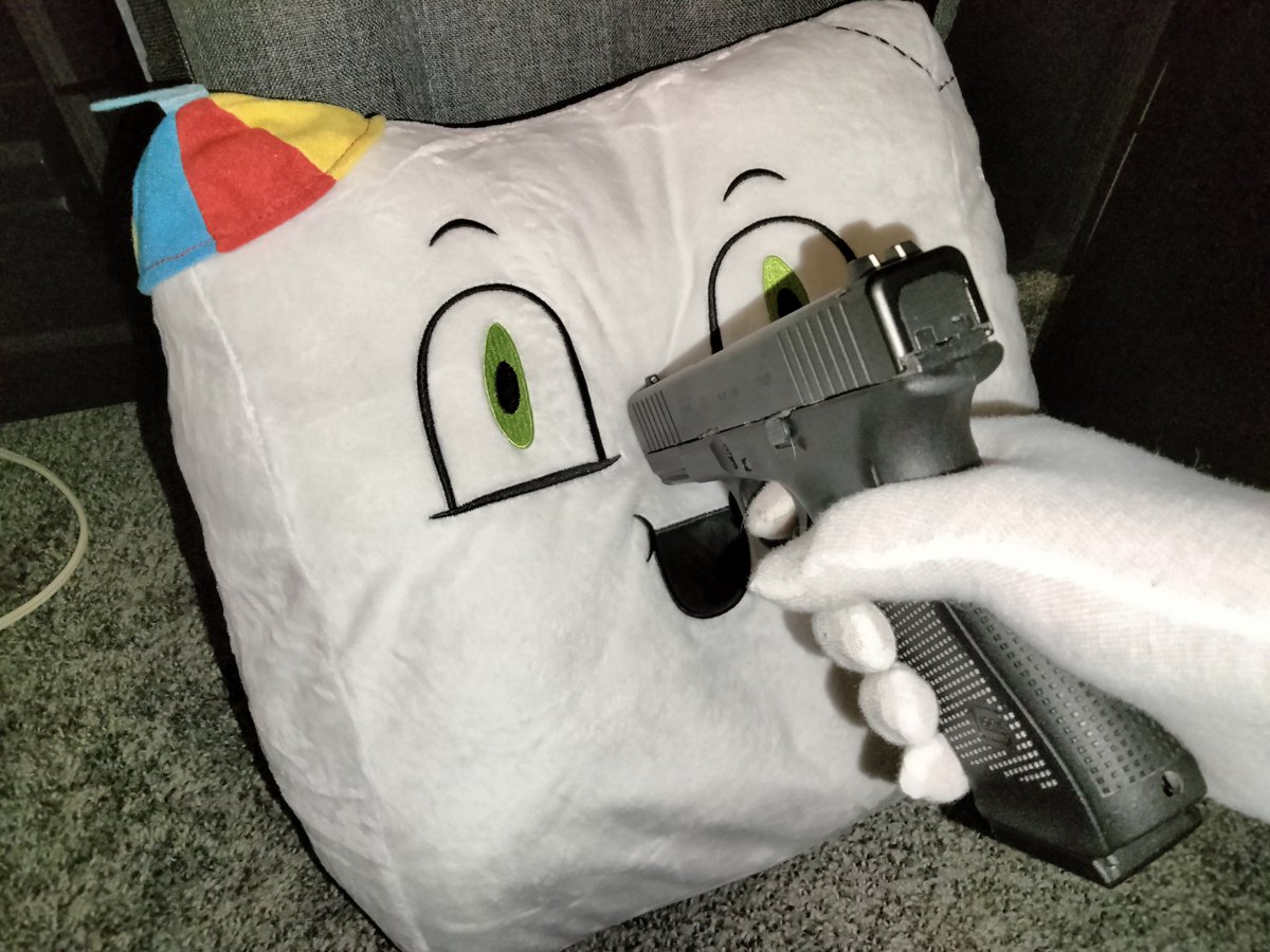 Cokonyq's tweet image. Found @SMii7Y on my doorstep