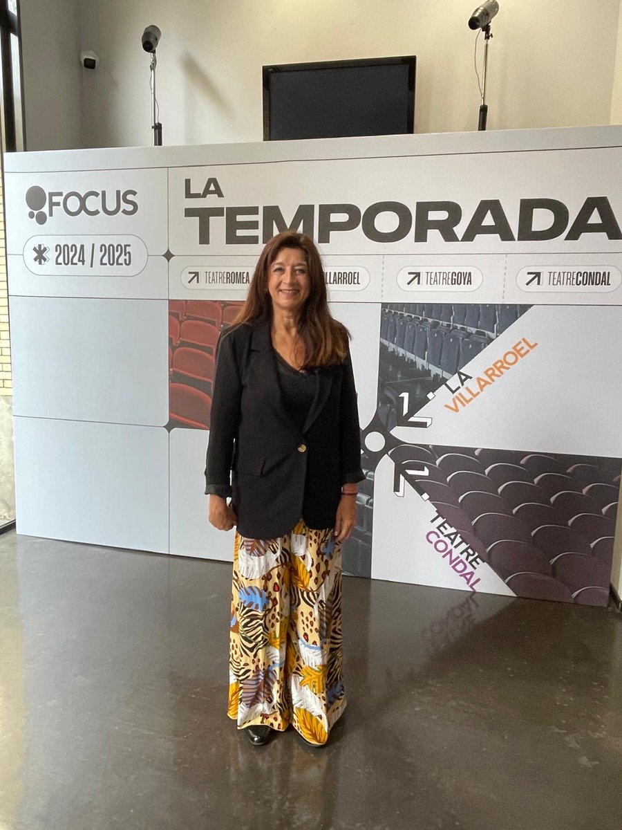 RocioGarPer's tweet photo. Aquest migdia, s’ha presentat al Teatre Goya la temporada de teatre 24/25 del #GrupFocus, un cartell del màxim nivell professional. És el tret de sortida després dels bons resultats d’espectadors de la temporada passada, amb l’augment del 14%. ⁦@socialistes_cat⁩ #Cultura https://t.co/5rV58an3up