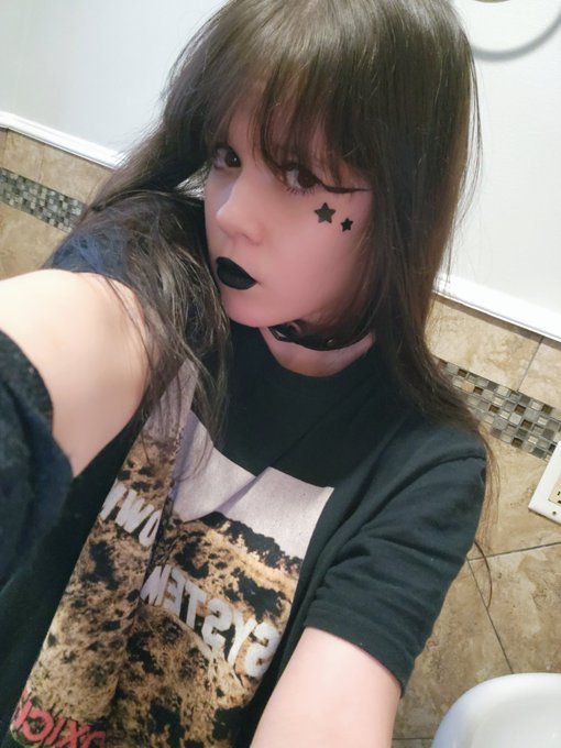 1 pic. reminder: I will NEVER use any management agencies! you will always be talking to ME and only<a href="/tag/mvsales"class="tags"><span>#mvsales</span></a>