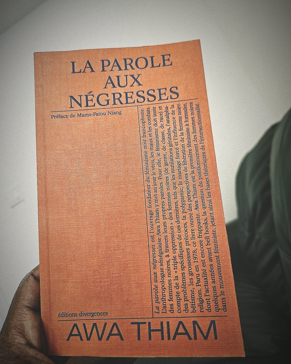 DiengKade's tweet photo. #NouvelleLecture 📖 #VendrediLecture 📚 🤗 https://t.co/ljLsiy88Pb
