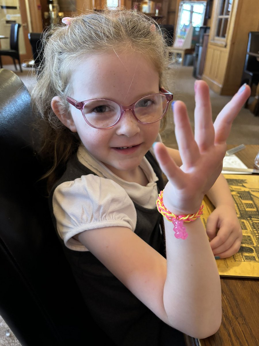 Mrs McLean tweet media