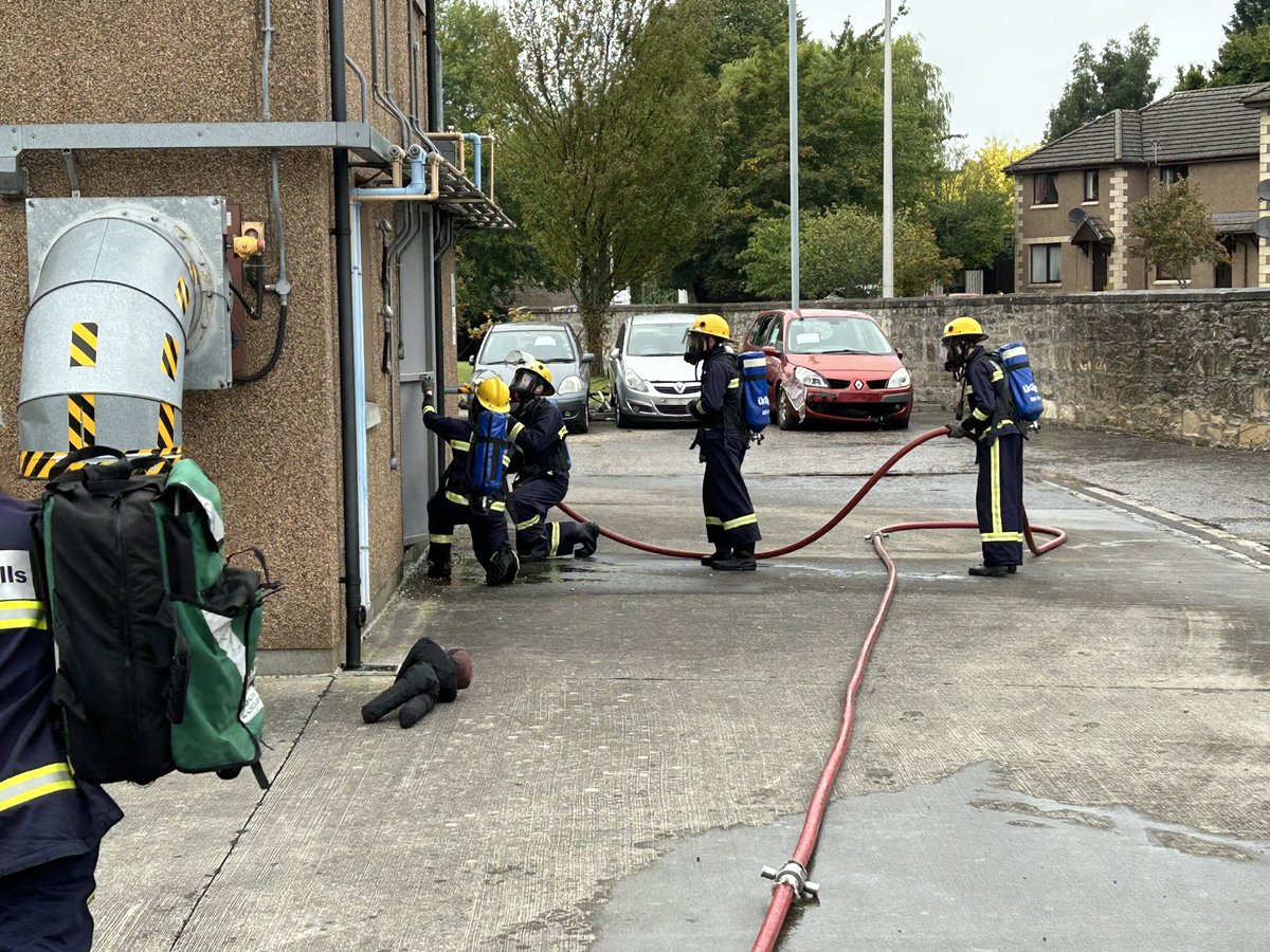 Delighted to present <a href="/fire_scot/">Scottish Fire and Rescue Service</a> Fireskills certificates to the youngsters from Elgin High School.
A great display of teamwork and enthusiasm. A thank you to <a href="/asda/">Asda</a> Elgin community champion for supporting with food and the dedicated hard work of the instructors🚒