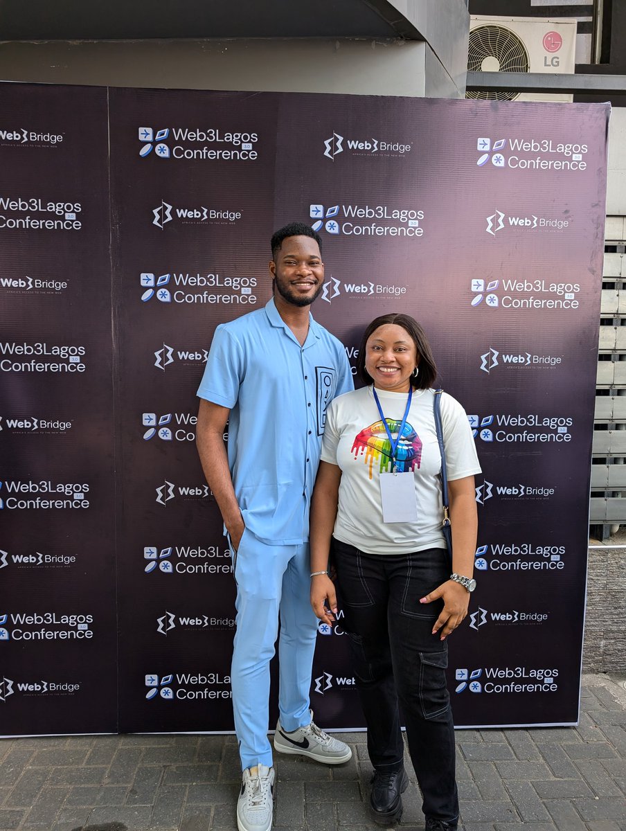 code_z2's tweet image. Reconnecting with @Faytey7 today at #Web3LagosCon day 2.