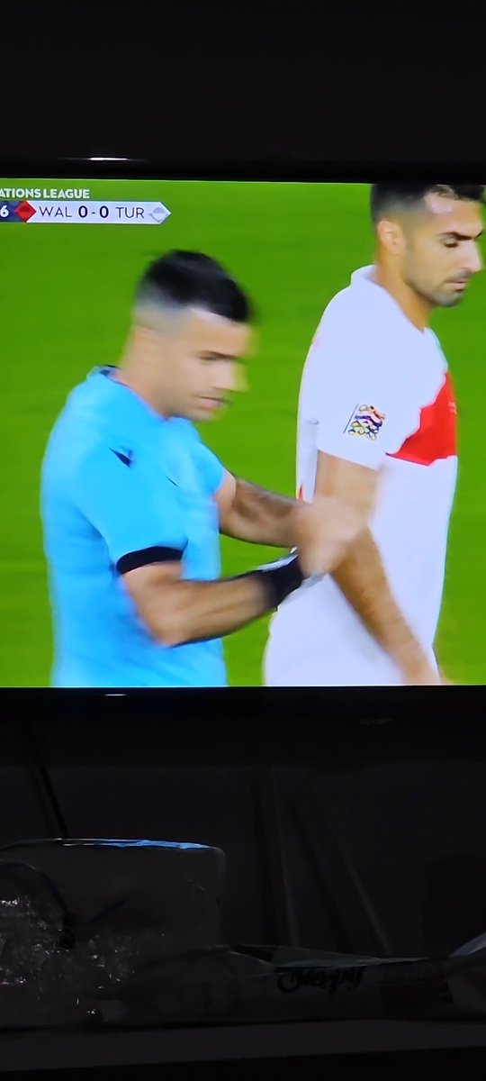 Milli maç var ama ben seni izliyorum 🥹