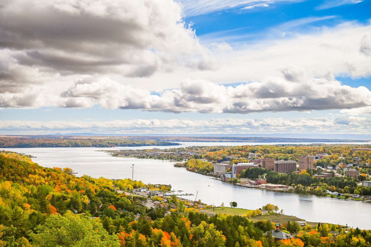 mtu_engineering's tweet photo. Nowhere like the 906. 💛🖤 https://t.co/X8mQ1XdRqN