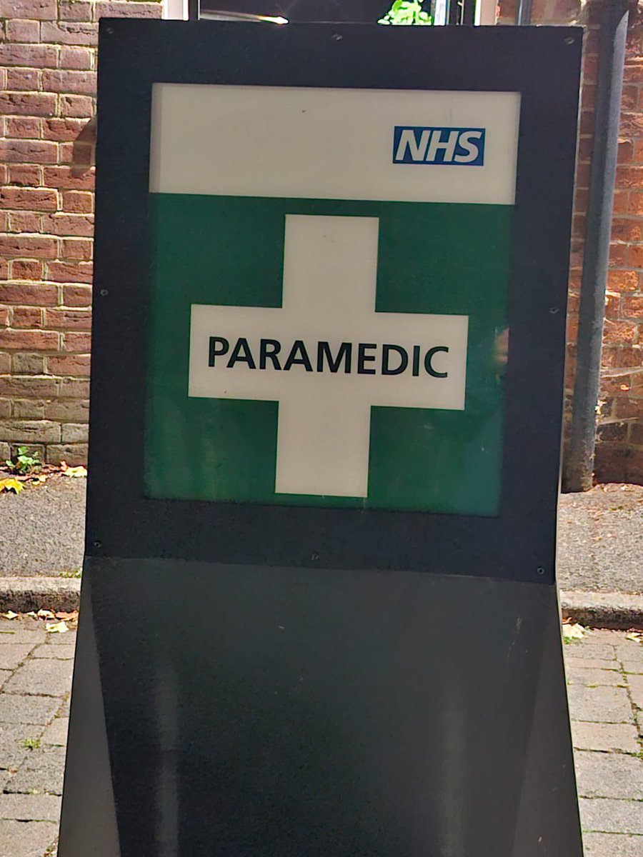 First stop is open tonight as usual. If you need treatment or just a chat,  pop along to Reading Safe Space. <a href="/SCAS999/">South Central Ambulance Service</a> @TVP_Reading <a href="/ReadingCouncil/">Reading Borough Council</a> <a href="/ReadingTSS/">Trading Standards</a>