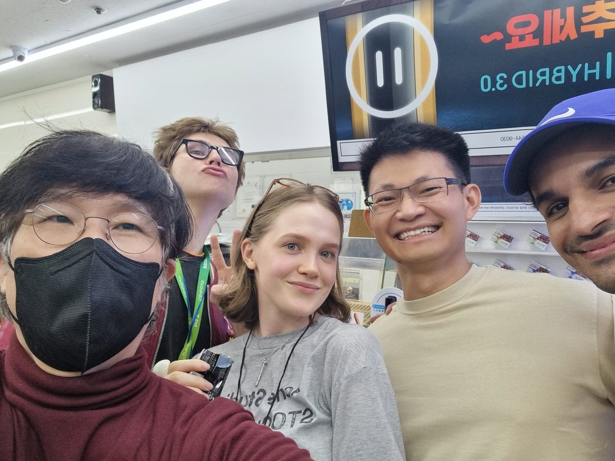 <a href="/JianTam/">Jian Tam</a> It was nice to meet you in Korea, KBW.