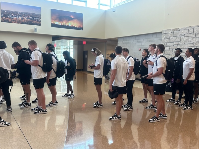 Manhattan,KS Airport tweet media