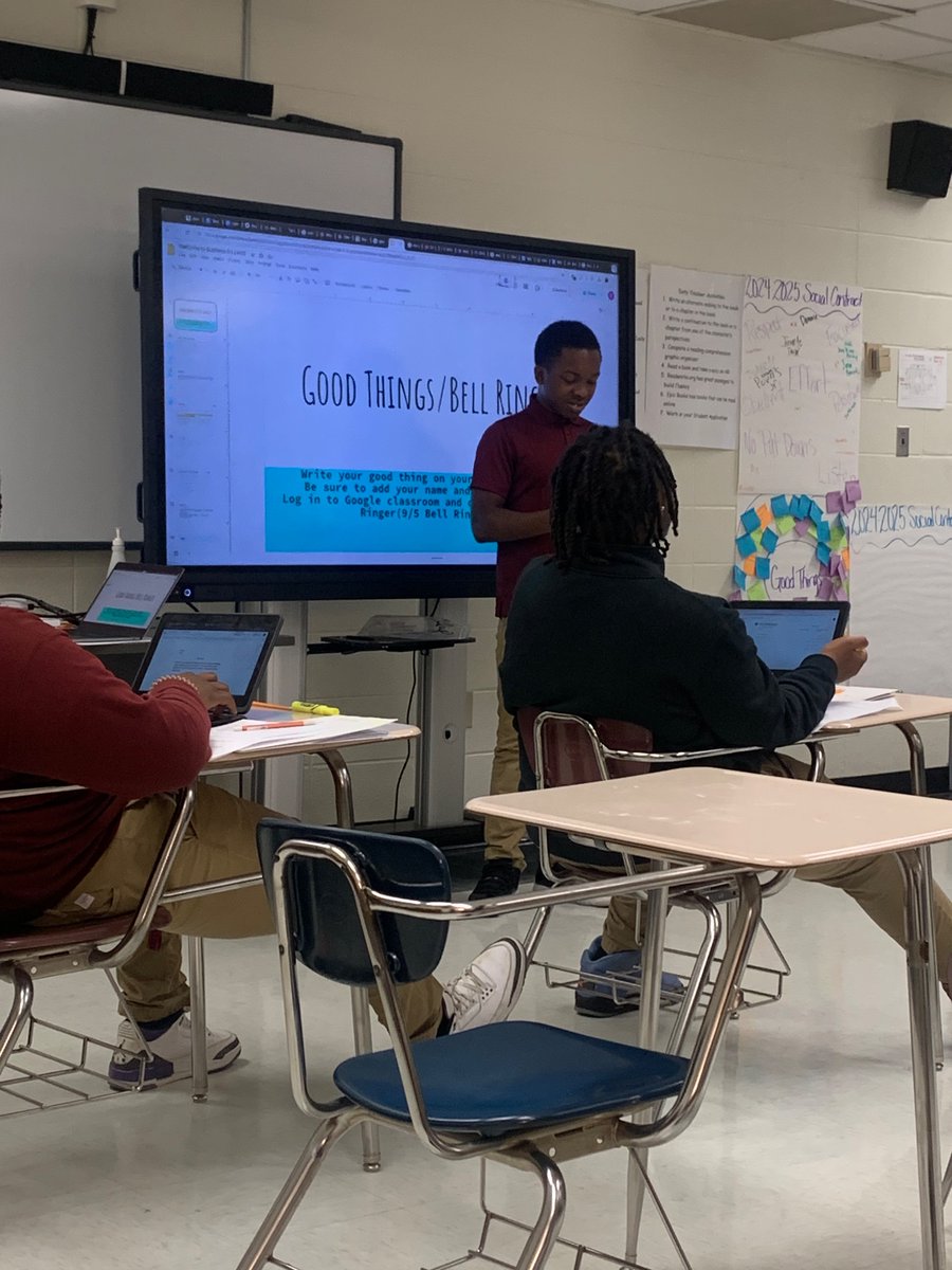 Student led the Good Things discussion this morning in Business Education!

#CKHEXCEL #GoodThings #WCHS2425BacktotheBASICS
