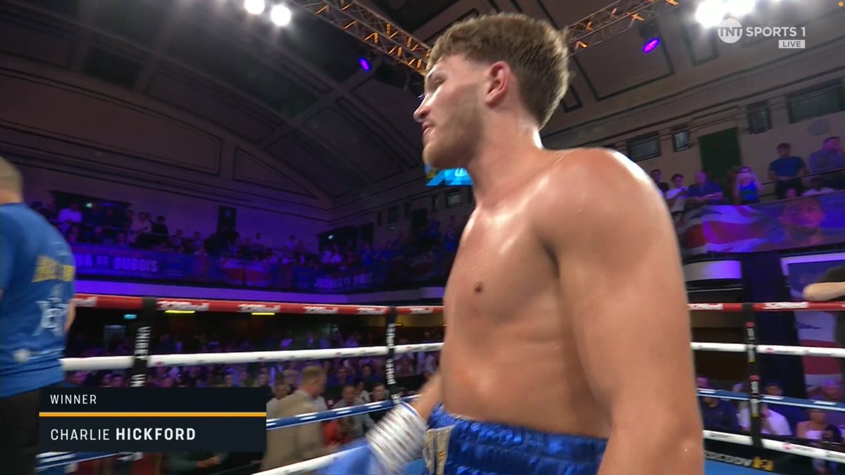 b0xigfa's tweet photo. Charlie Hickford wins a PTS decision over Darwing Martinez. Good four round test for Hickford against the journeyman Martinez who came to fight. Scorecard: 39-37. https://t.co/3a68Mo0jWD