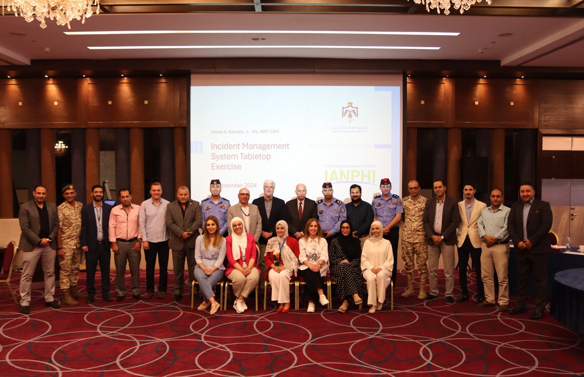JcdcGov's tweet photo. اختتام ورشة تدريبية بشأن نظام إدارة الحوادث

#المركز_الوطني_لمكافحة_الأوبئة #الأردن https://t.co/CjsW1HbdSq