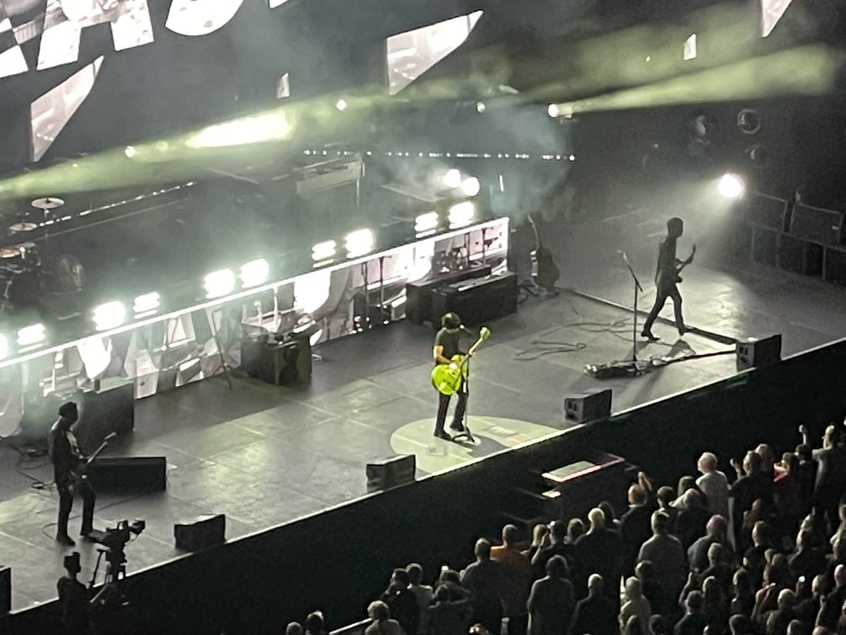 gdeclarke's tweet photo. @texastheband @TheO2 Was an awesome gig. @KTTunstall was famtastic, and @texastheband were amazing https://t.co/Yu2PPxN2Rf