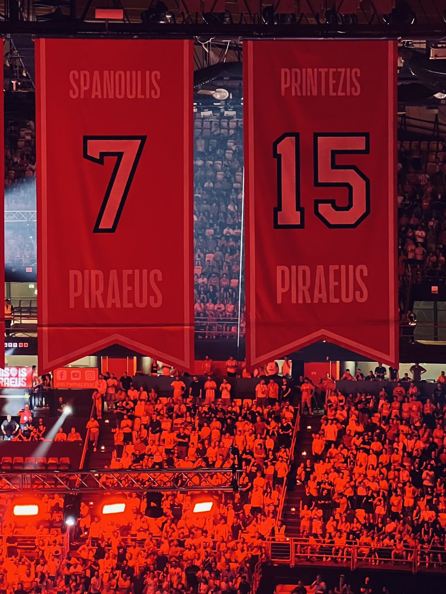akamatos7's tweet photo. Στην αιωνιότητα ❤️ #OlympiacosBC https://t.co/ylRgkHh6UY