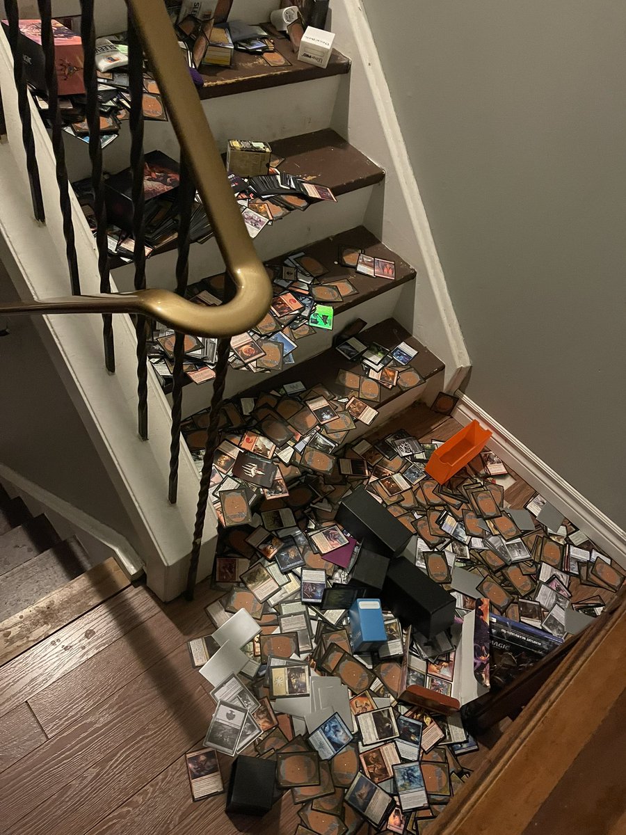 hexproofkate's tweet image. I guess I should start sorting again 😫 #mtg