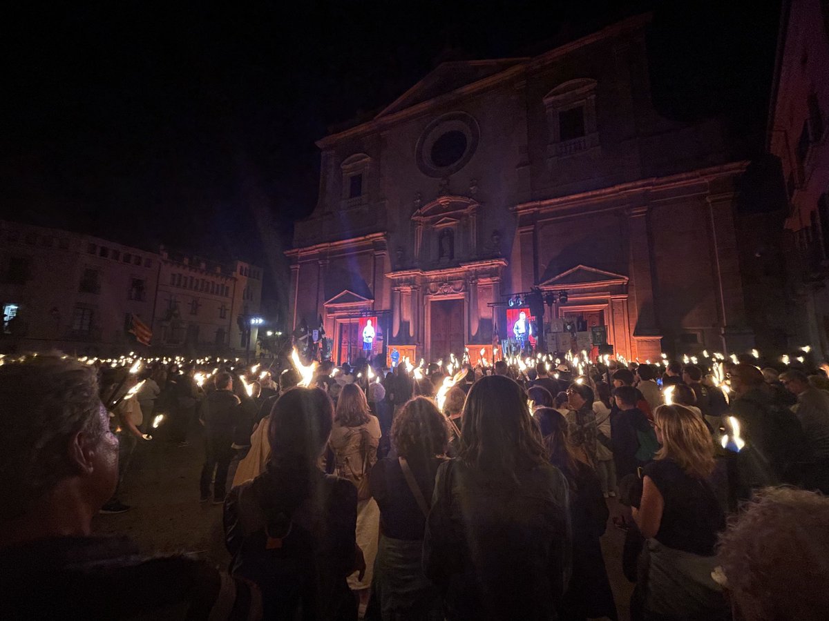 JordiVilarroda's tweet photo. #Vic no falla mai #MarxadelsVigatans #Diada2024 ⁦@OmniumOsona⁩ https://t.co/9WOgdMVxqX