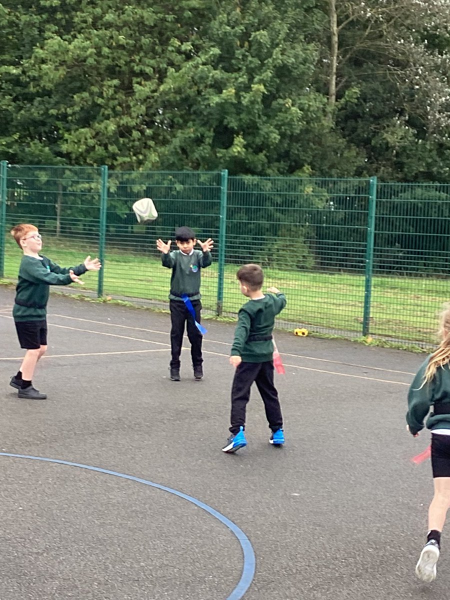 We had a really fun 1st PE lesson in Year 3, learning the skills of tag rugby. <a href="/TeamManorGreen/">Manor Green Primary #ReadyRespectfulSafe</a> <a href="/FocusTrust1/">Focus Trust</a>