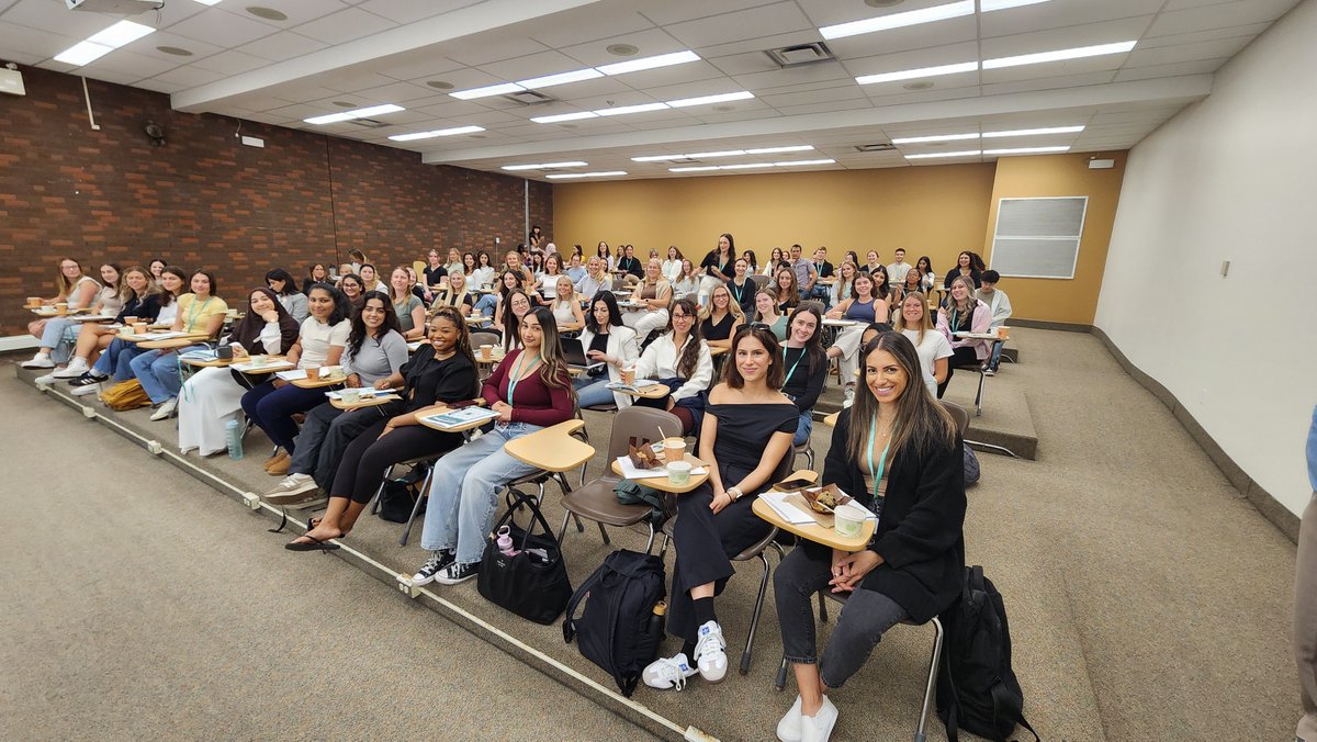 myccnm's tweet image. We had an exciting Orientation Week at the Toronto Campus as we welcomed new students from the #CCNM Class of 2028! We are looking forward to an amazing year with all of you! @OANDorg @naturopathicdrs @aanmc
#CCNMClassof2028 #CCNMLife #OrientationWeek