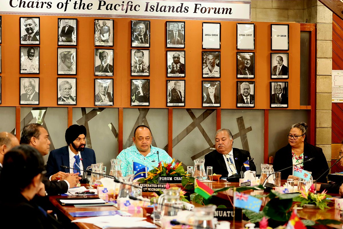 ForumSEC's tweet photo. #ForumLeaders
"-with decent jobs comes income...with the income comes dignity, and dignity is the hope of the future."--
#WorldBank President Banga puts people first  in Forum Leaders WB Talanoa - Pacific statement coming,  welcome  #Pacific2050 focus.
See https://t.co/HpaMgFNX3v https://t.co/IfOJ2WbHTT