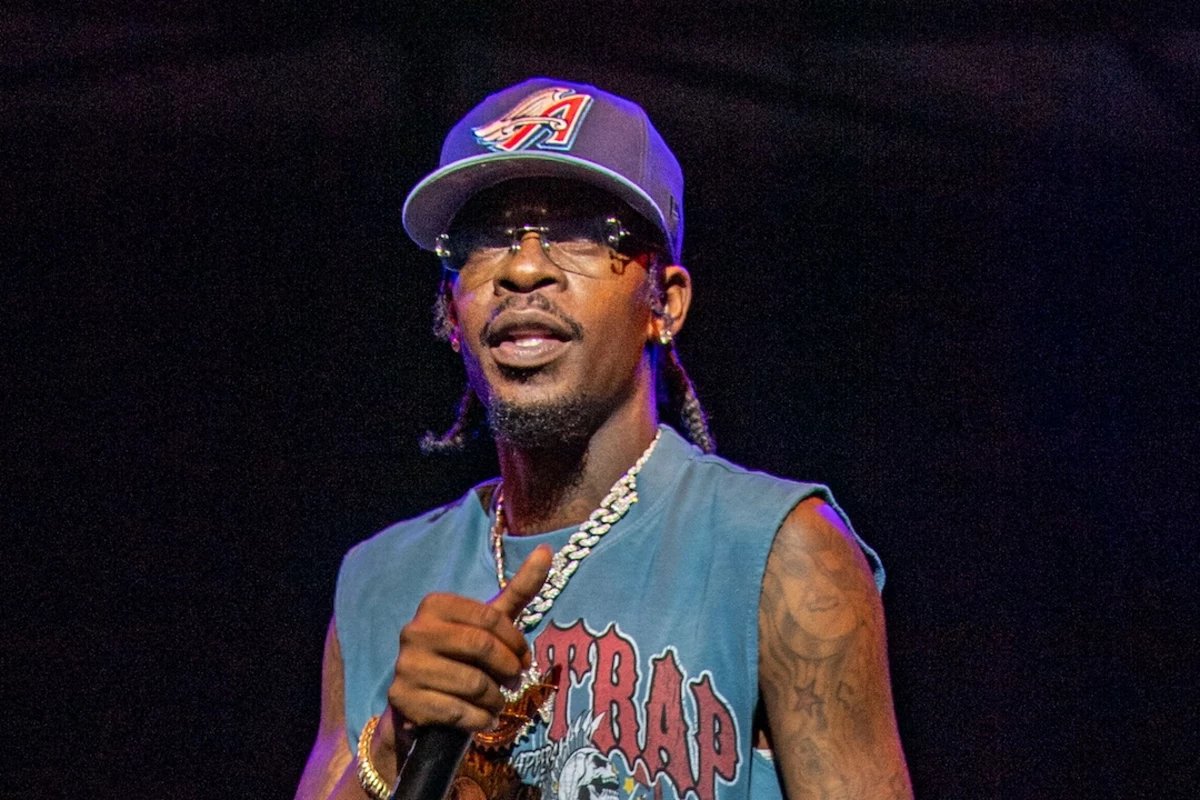 Taohmag's tweet photo. TAOHMAG TAOHMAG Rich Homie Quan's Best Songs of His Career https://t.co/kZaXPqDKjP TAOHMAG https://t.co/kasllG9ijz https://t.co/dYGbxIrXFf