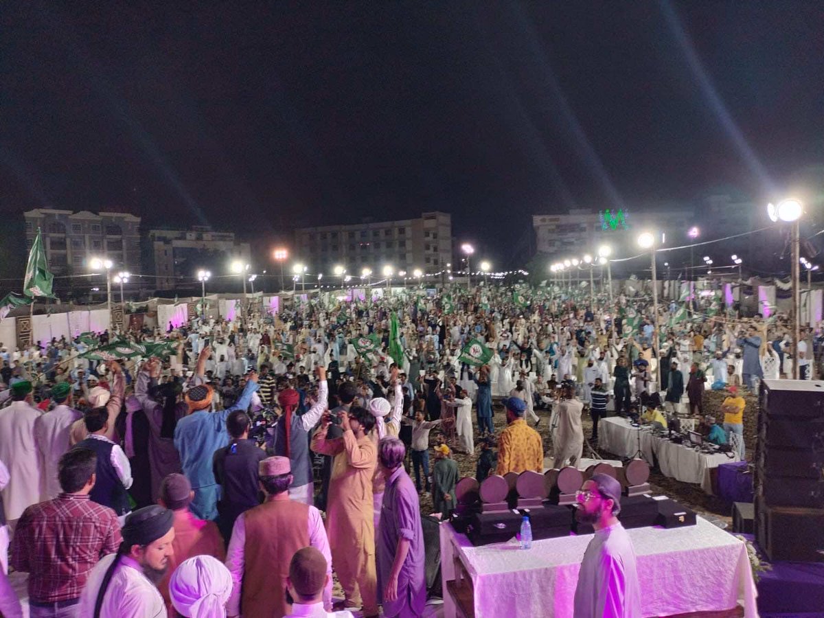 The first consensus of Muslim opinion (Ijmah) took place on this issue.
So, Hazrat Maulana Syed Muhammad Anwar Shah Kashmiri (Rahmatullah Alaih) writes in his last book “Khatm-e-Nubuwwat”that:
#گولڈن_جوبلی_نشترپارک