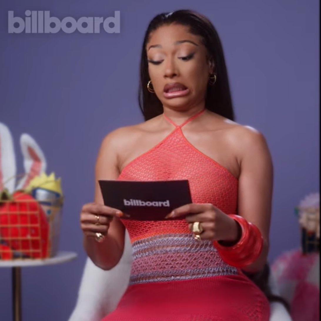 KwanWhoo's tweet image. The way the gays turned their backs on Lil Nas X but welcomed NLE Choppa into the community with open arms…and legs 🫢🫢😶😶