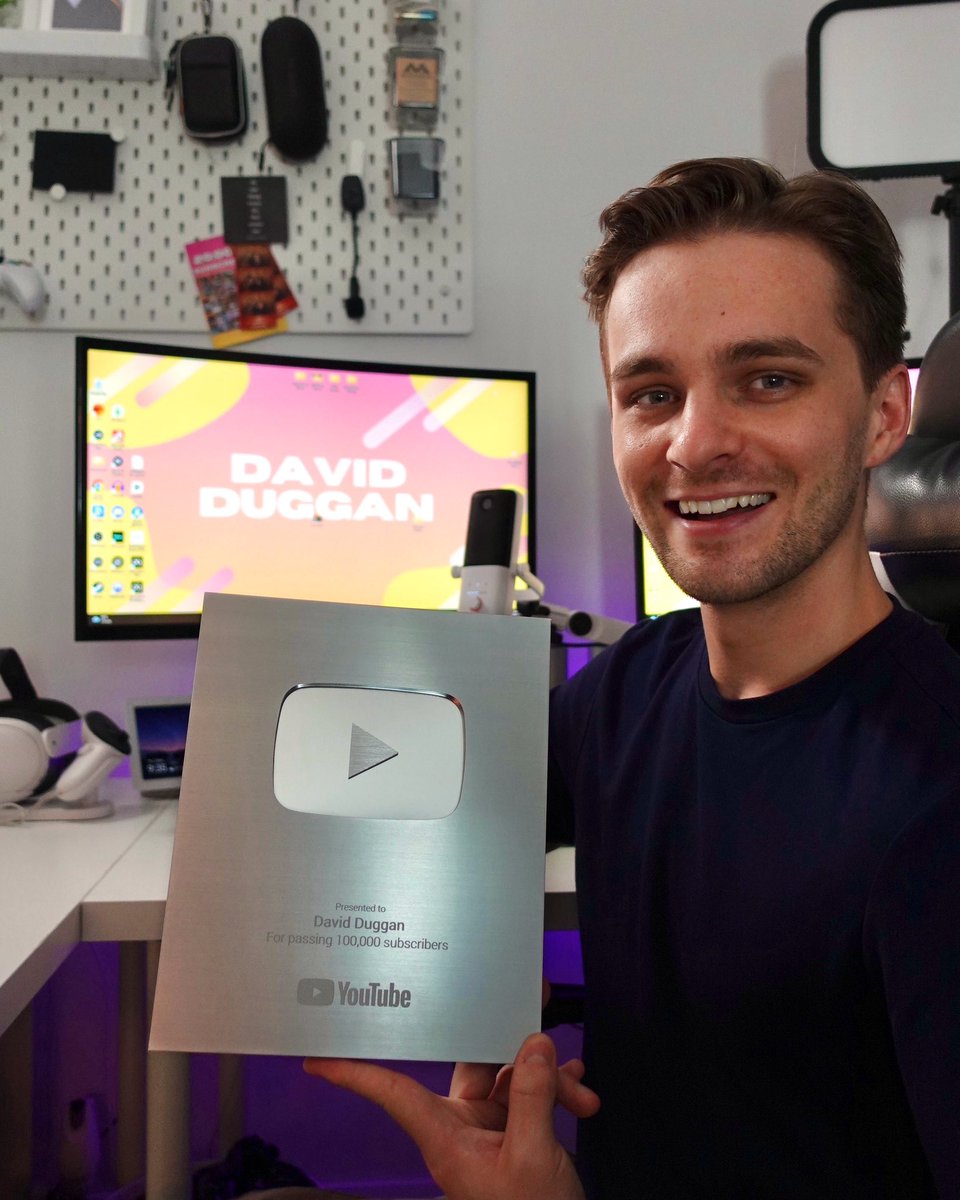 This has been a huge goal of mine the past few years, so thank you to everyone who has subscribed to help me reach it!

I’ve met so many amazing people so far! 

And obviously if you’re reading this and not subscribed… SUBSCRIBE!

#YouTubeCreatorAwards