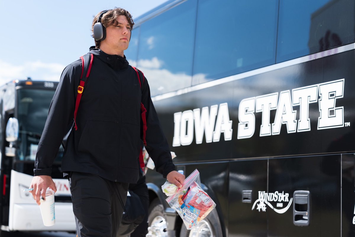 Eastbound

🌪️🚨🌪️