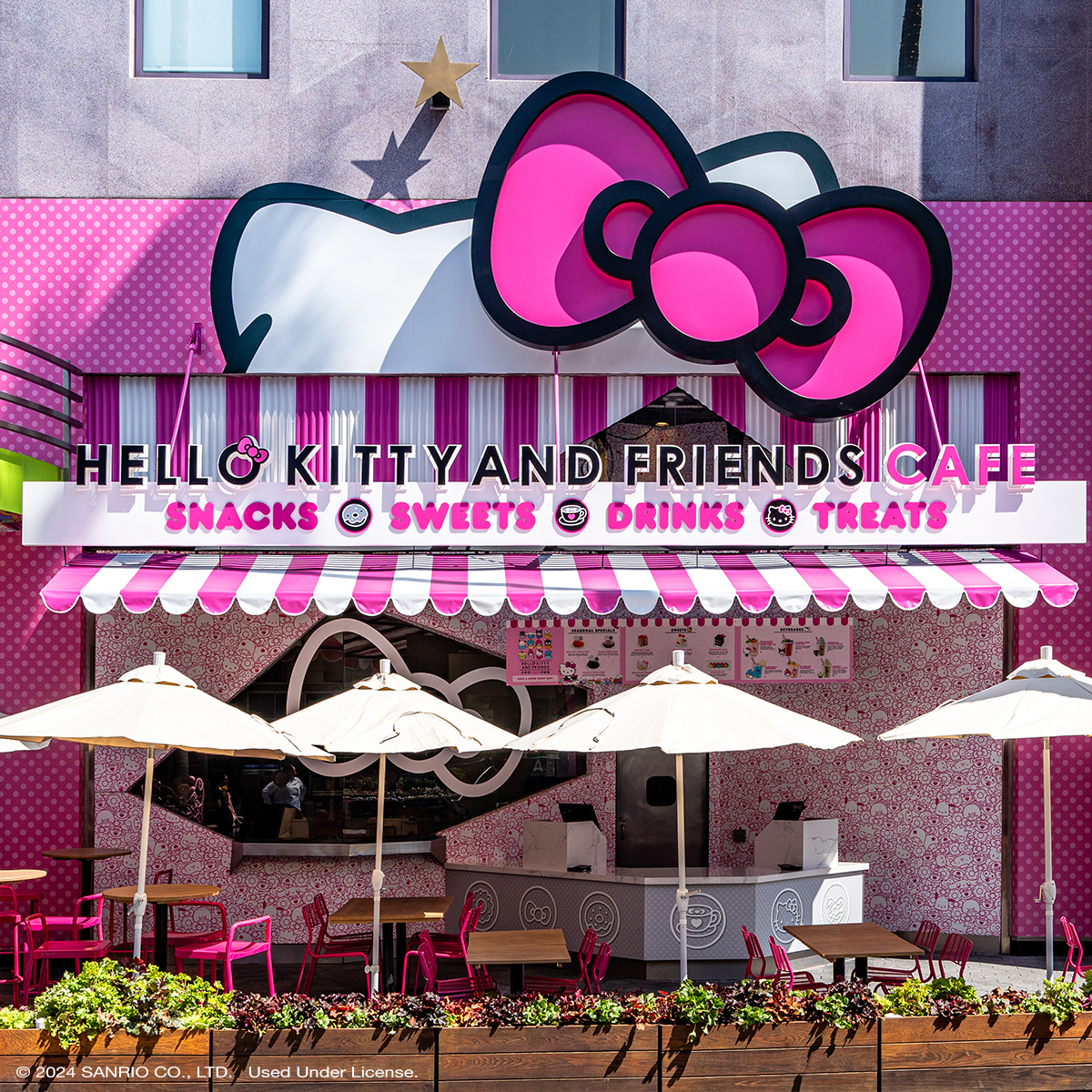 Hello Kitty Cafe tweet media