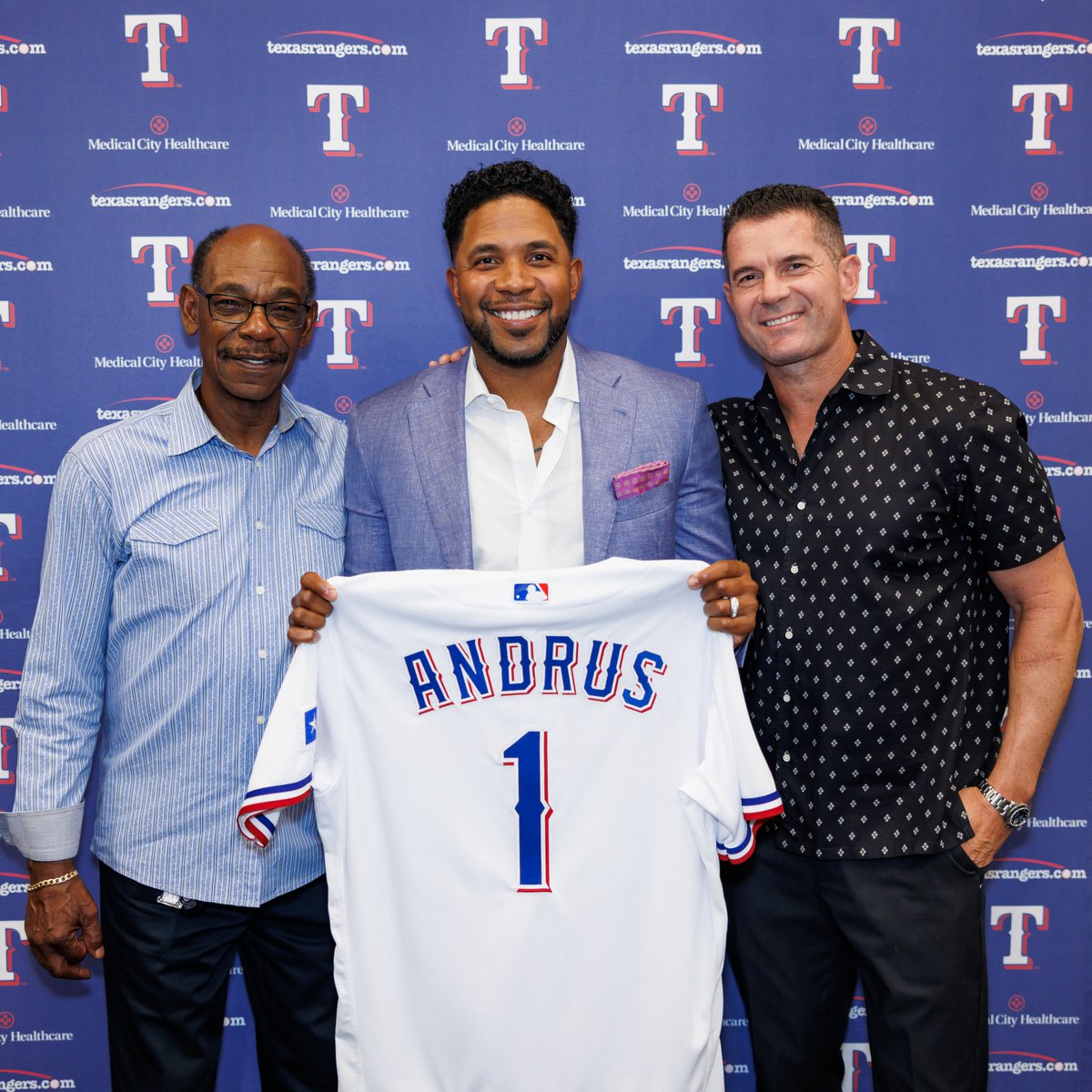 Rangers's tweet image. Elvis Andrus, forever a Ranger.