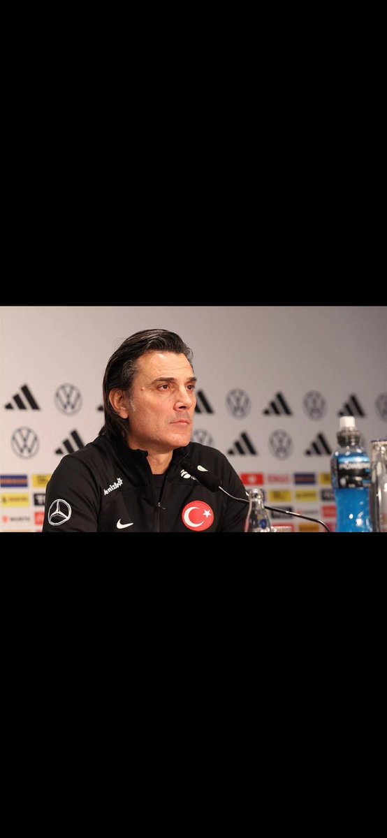 Hep duran toptan şansa bala gol bulamazsın Montella efendi! Altın jenerasyonun anasını ağlattın korkak futbolunla. Bal yapmayan arın Barış Alper i de al köyüne dön nuttela üret mk. Yeni federasyonun acilen göndermesi lazım. Türk futbolu bununla gram ilerlemez!