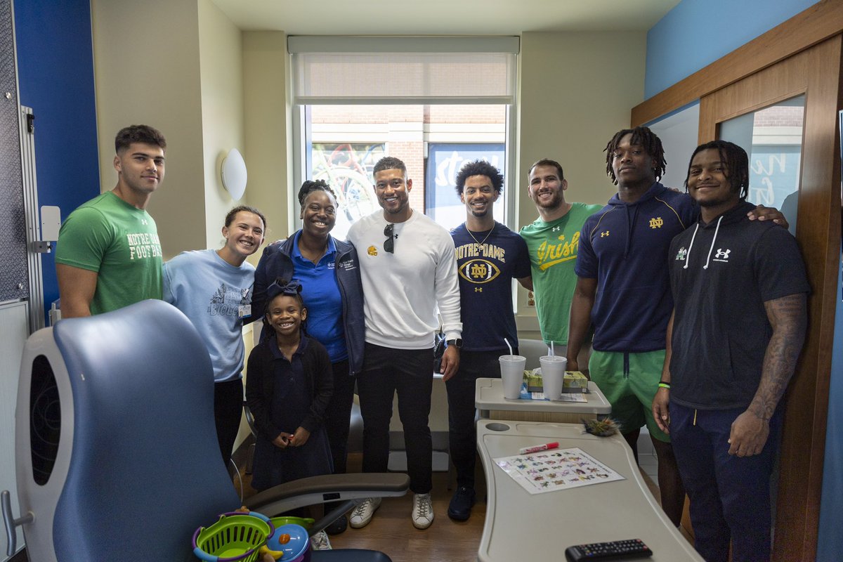 Had a wonderful morning with our friends at the Ronald McDonald House

#GoIrish☘️