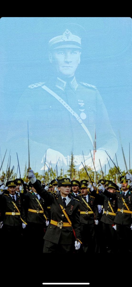 BAĞIRIN MUSTAFA KEMAL’İN ASKERLERİYİZ DİYE