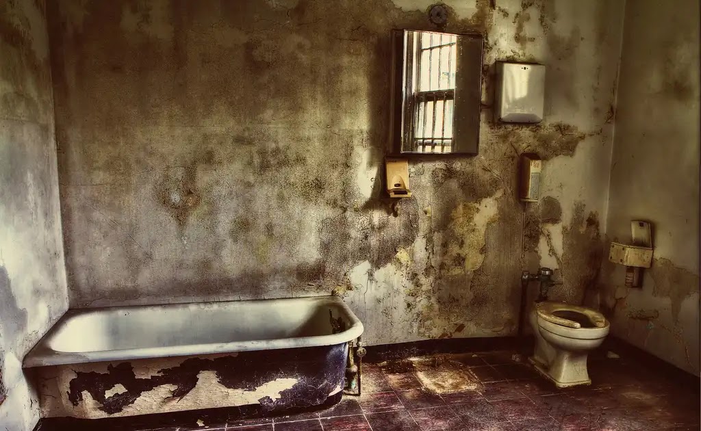 AParanormalTale's tweet image. TALA Tales: William Cook--Cooked Alive dlvr.it/TCwctV