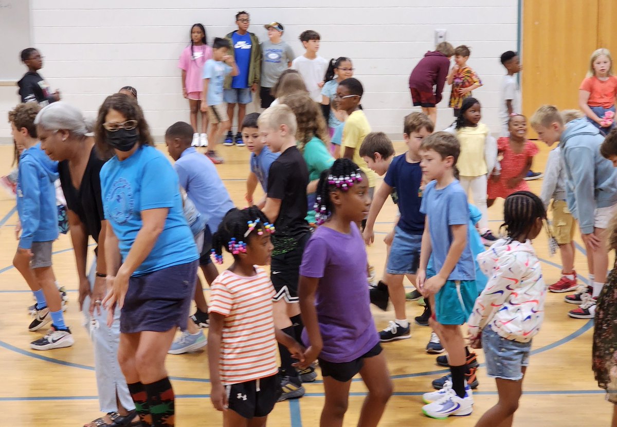 McDougle Elementary (@mcdouglees) on Twitter photo MES First Friday Dance Party of the Year ππ¬ππΎππΎπΊπΎ<a href="/chccs/">Chapel Hill-Carrboro City Schools</a> <a href="/KoMcGov/">Katy McGovern</a> <a href="/CHCCS_Leaders/">CHCCS School Leadership</a> MES First Friday Dance Party of the Year ππ¬ππΎππΎπΊπΎ<a href="/chccs/">Chapel Hill-Carrboro City Schools</a> <a href="/KoMcGov/">Katy McGovern</a> <a href="/CHCCS_Leaders/">CHCCS School Leadership</a>