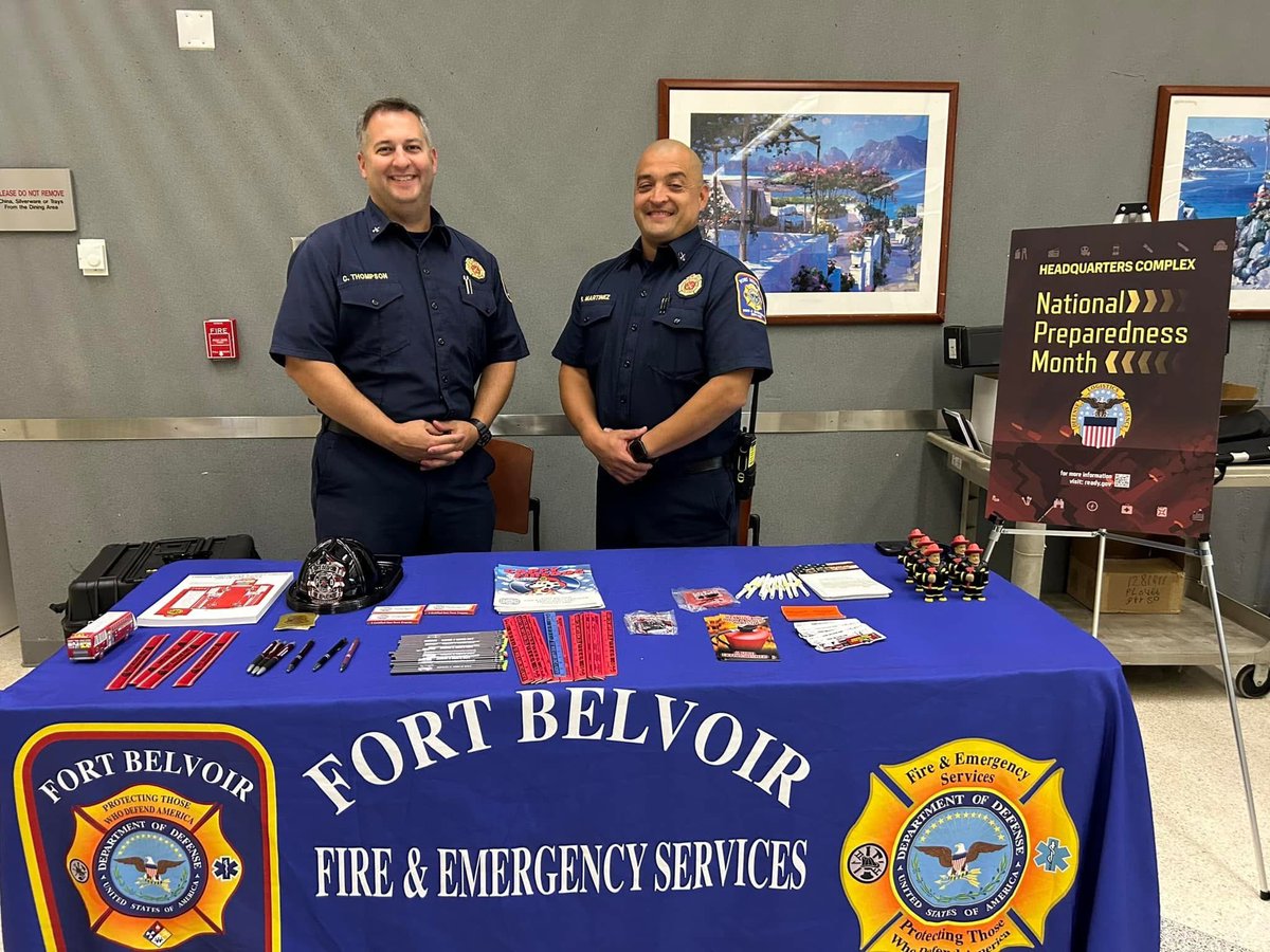 Kevin1Good's tweet photo. A few of the faces of community risk reduction caught in action again!  Great job FM Thompson &amp; Martinez for your efforts at the DLA HQ Emergency Preparedness Month Exposition event.  #CRR #Community #Education https://t.co/S1U2hI7EXj
