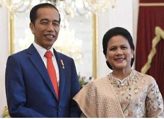 DOA yg SESAT akan berbalik pd dirimu sendiri!
Urusi saja keluargamu, jgn krn kalah pilpres, kesintinganmu seolah berbungkus kebenaran!
CERMIN mana CERMIN???
Artis gak laku bawaannya stress🤦‍♂️
Bu <a href="/dewiirawan13/">Dewi Irawan</a> , mumpung msh diberi umur, perbanyaklah BERSYUKUR sampai LUPA SAMBAT!