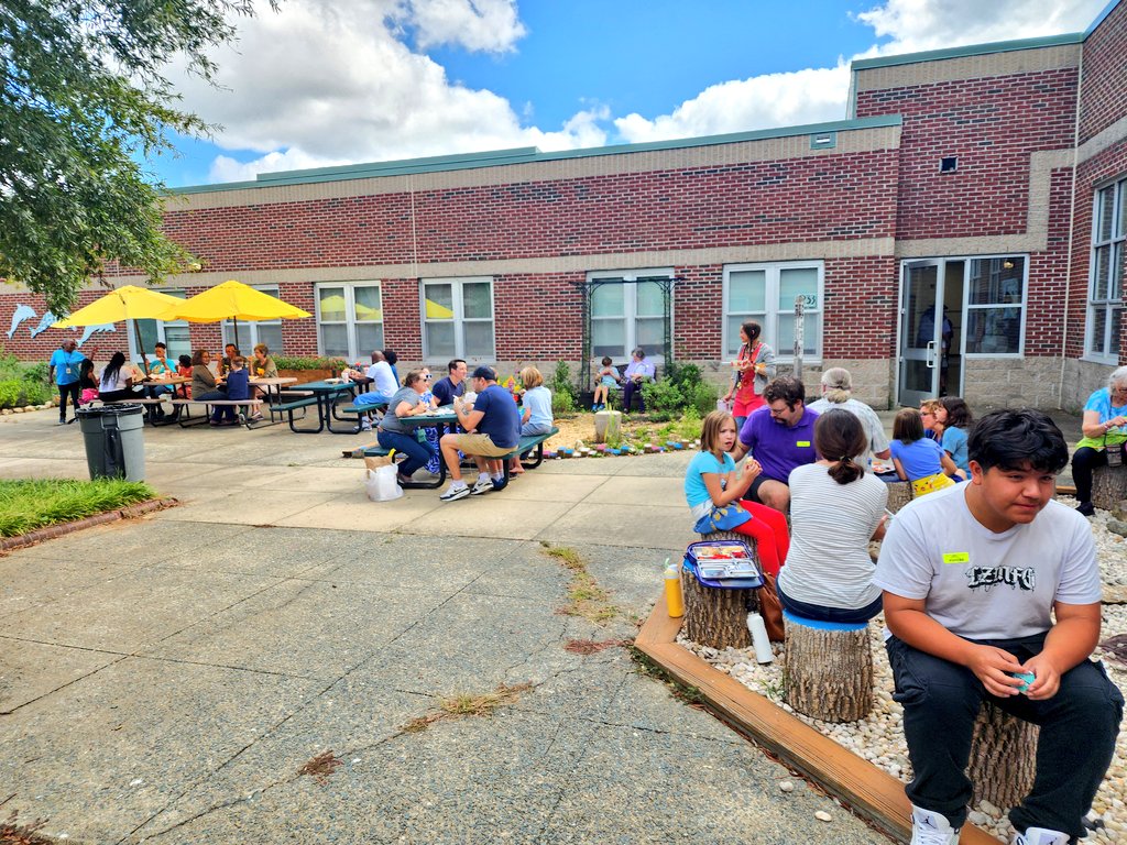 McDougle Elementary tweet media