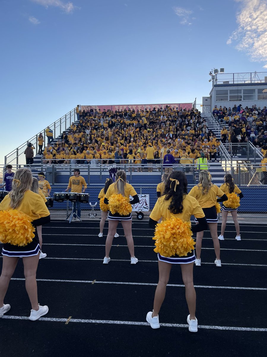 MrsErfortHHS's tweet photo. Go Gold was a success! Thank you to all the volunteers who were so amazing this week! I couldn’t have done it without you! We will have a total for sales on Monday! 💛🎗️ https://t.co/Rz8YRfN9Cz