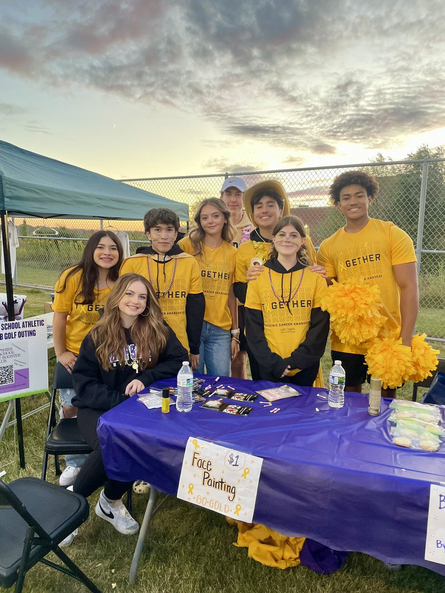 MrsErfortHHS's tweet photo. Go Gold was a success! Thank you to all the volunteers who were so amazing this week! I couldn’t have done it without you! We will have a total for sales on Monday! 💛🎗️ https://t.co/Rz8YRfN9Cz