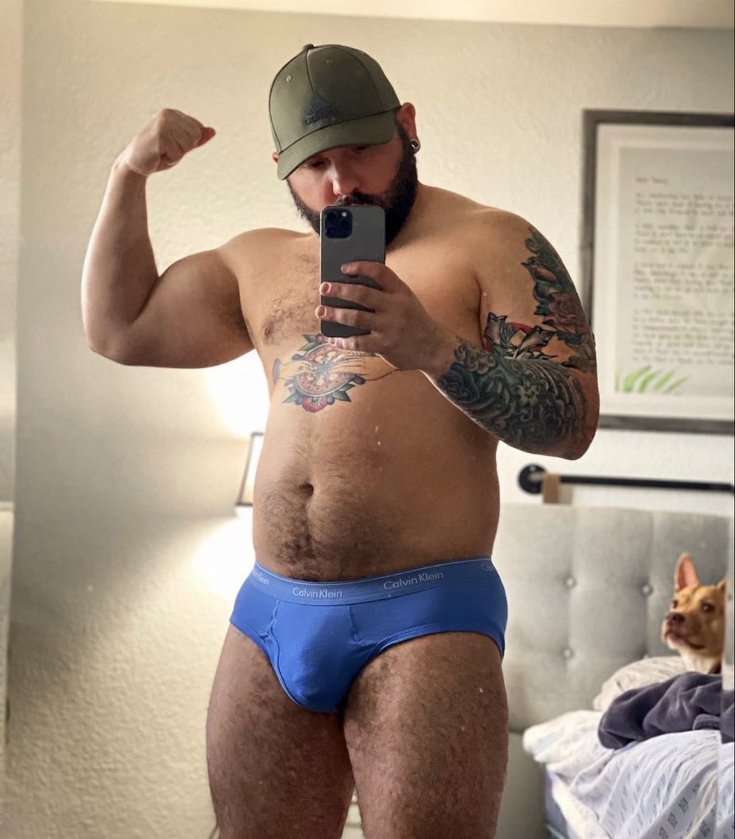 I spy a tiny wittle aggressive bed bug 👹
#SugarBabies #DADDY #cum #daddies